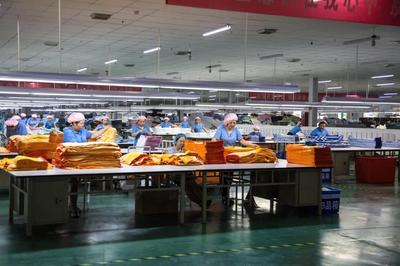 2019 與孚日攜手，在服裝輔料制造領(lǐng)域的勇毅篤行